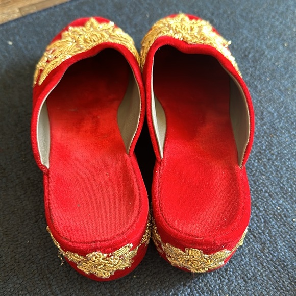 Too good - Picture 2 of 3